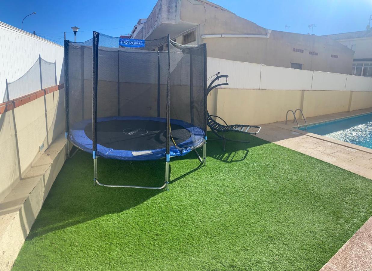 Casa Con Gran Piscina Particular Cerca Playa Villa Torredembarra Buitenkant foto
